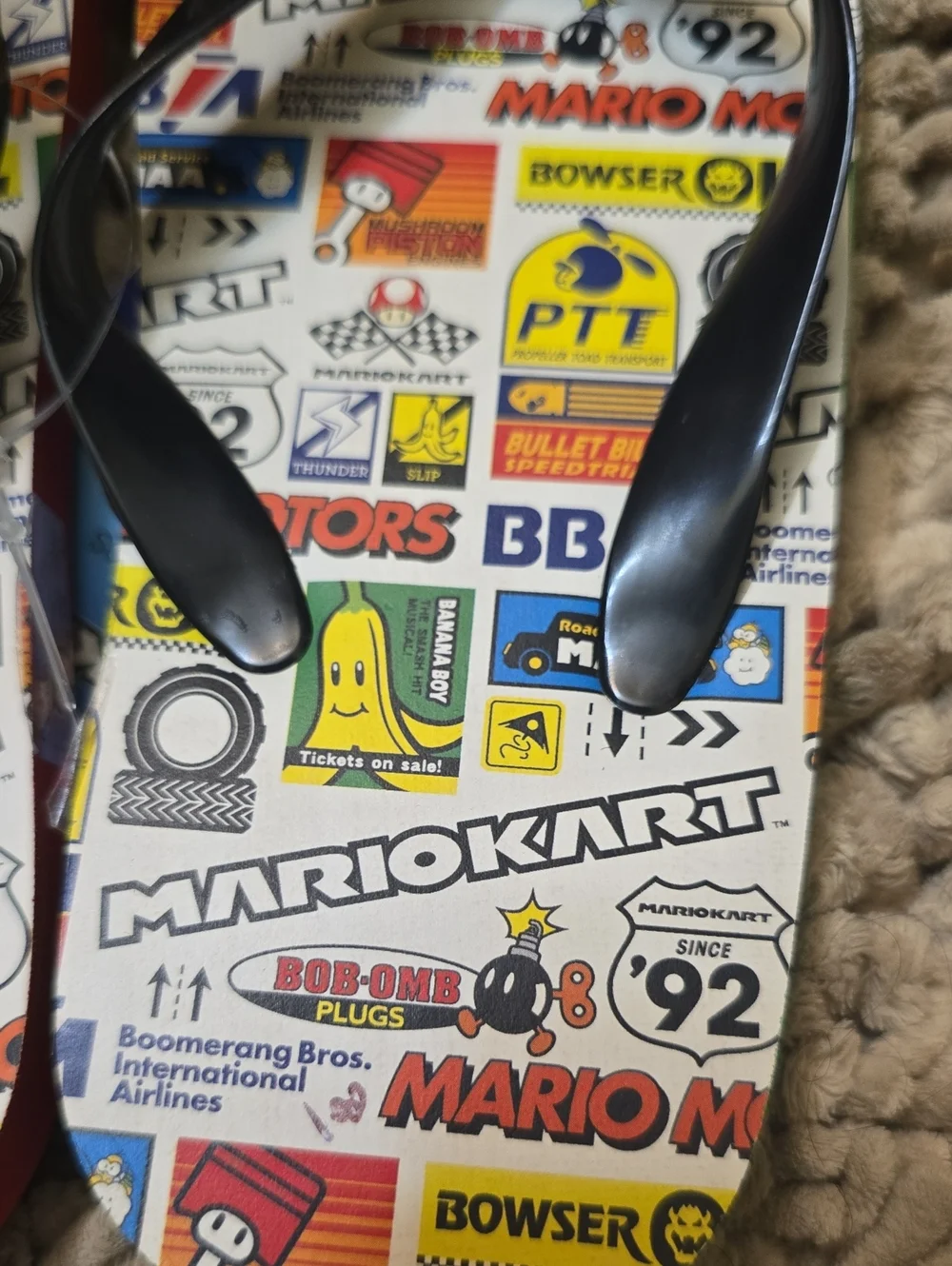 New Nintendo Mario Kart Kids Size L 2-3 Racer Graphics Flip Flops